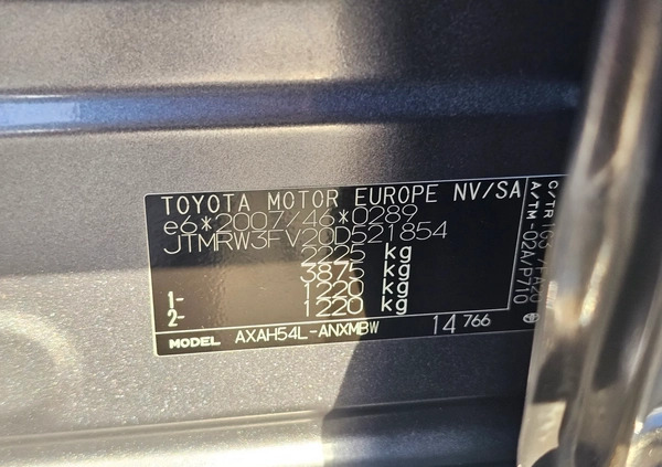Toyota RAV4 cena 93900 przebieg: 178992, rok produkcji 2019 z Szlichtyngowa małe 742